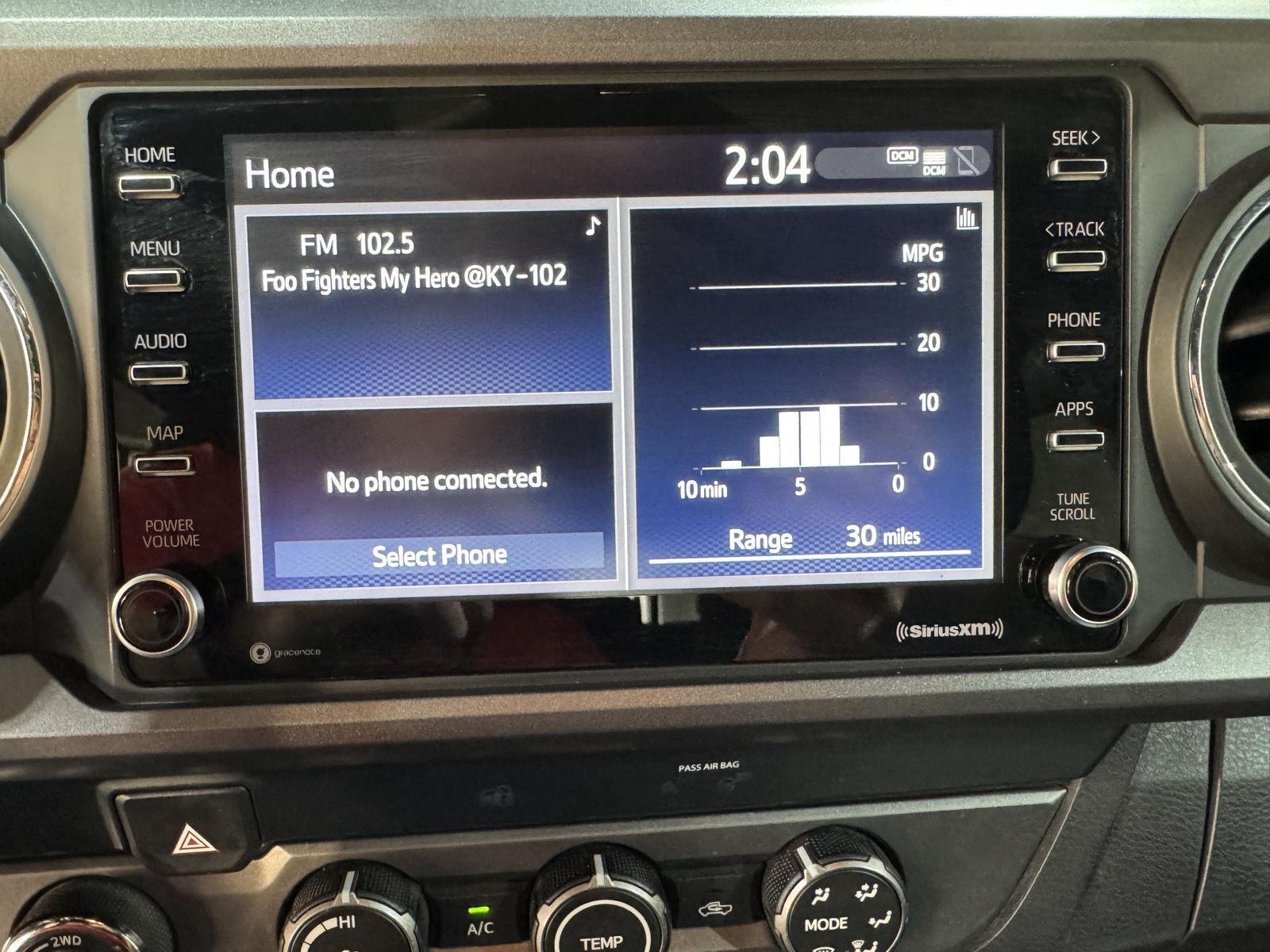 Vehicle photo 28