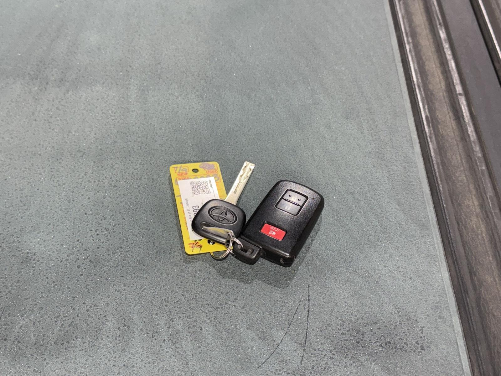 Vehicle photo 40
