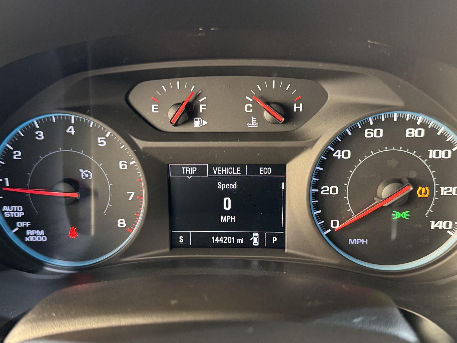 Vehicle photo 3