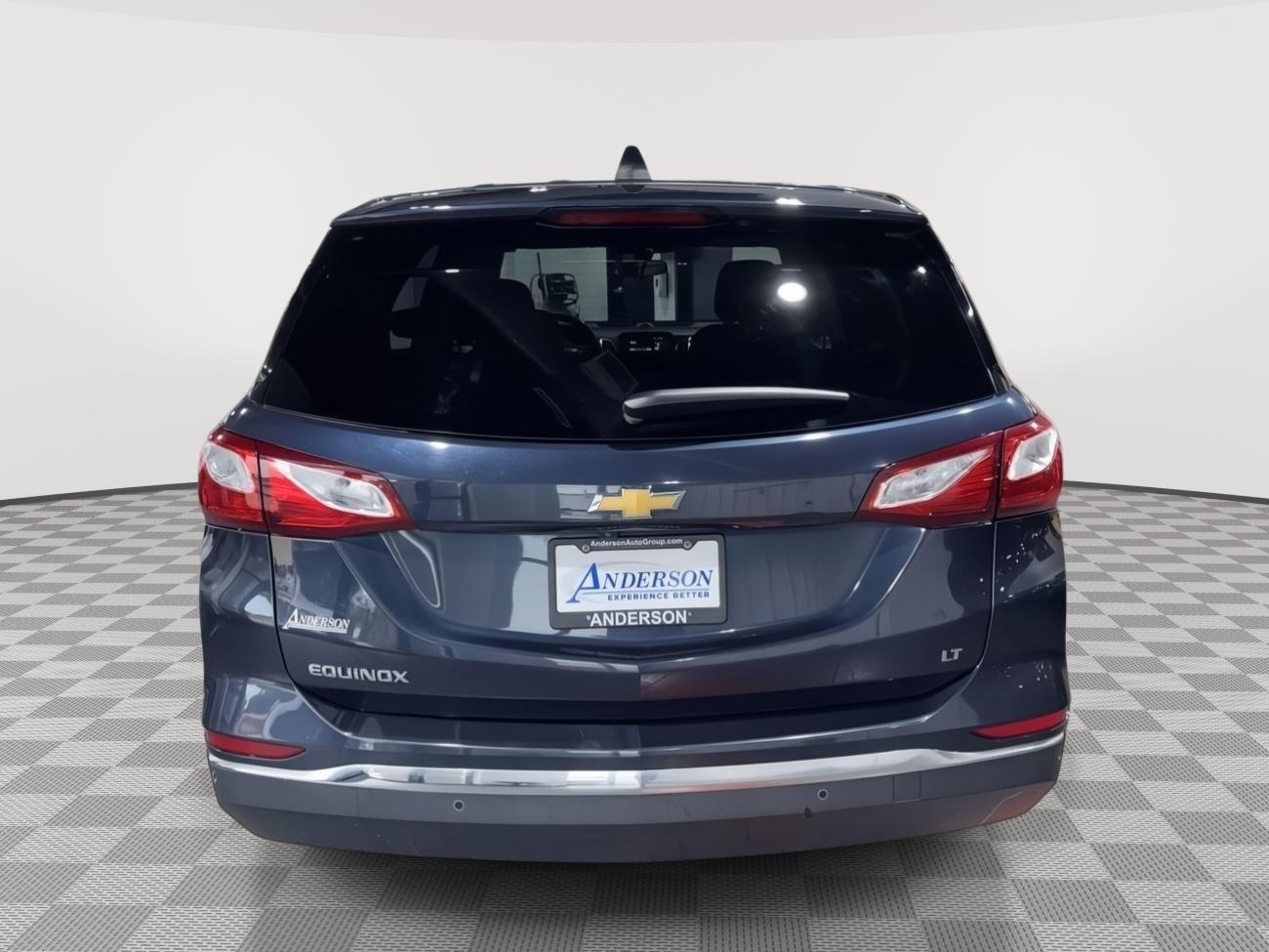 Vehicle photo 8