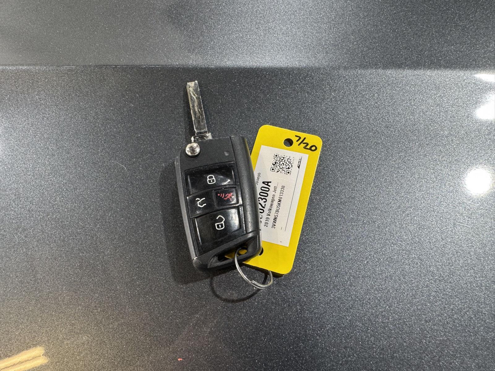 Vehicle photo 39