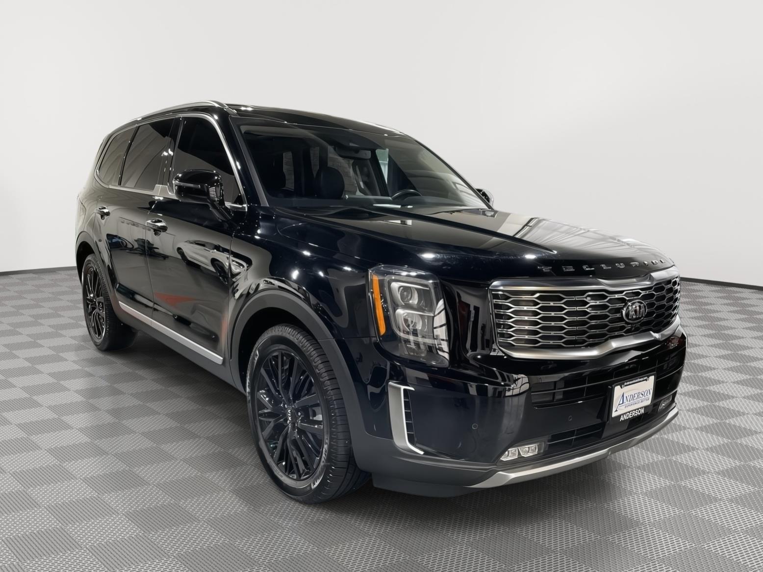 Vehicle photo 5