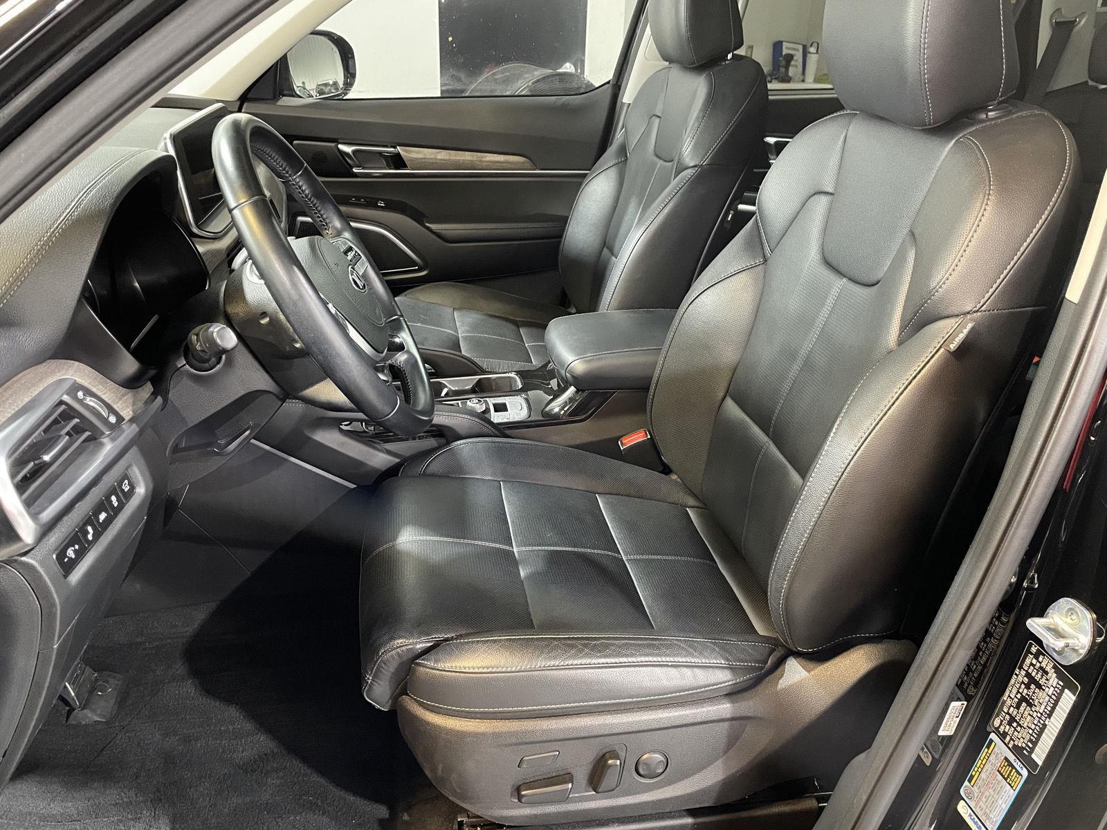 Vehicle photo 20