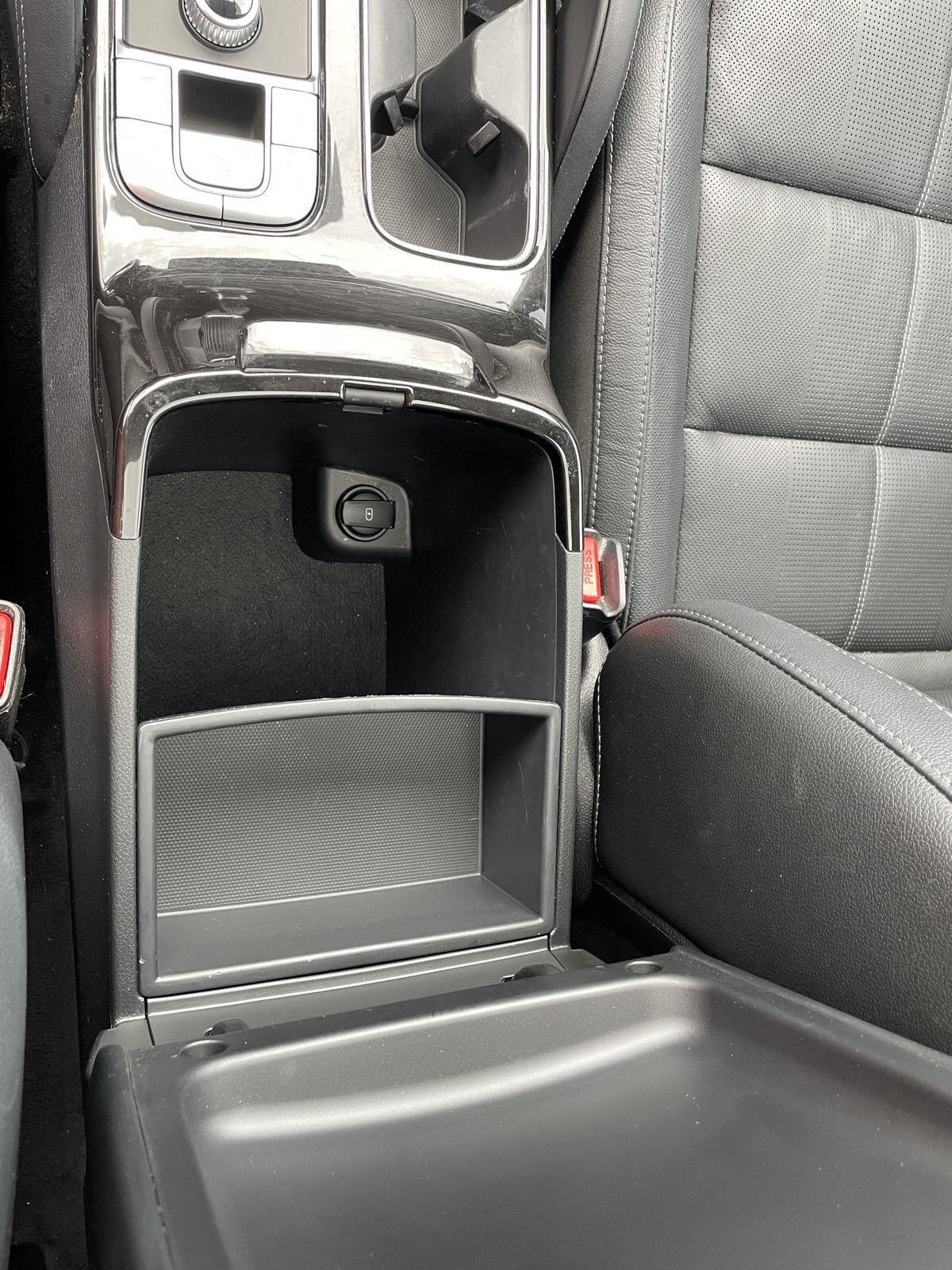 Vehicle photo 40