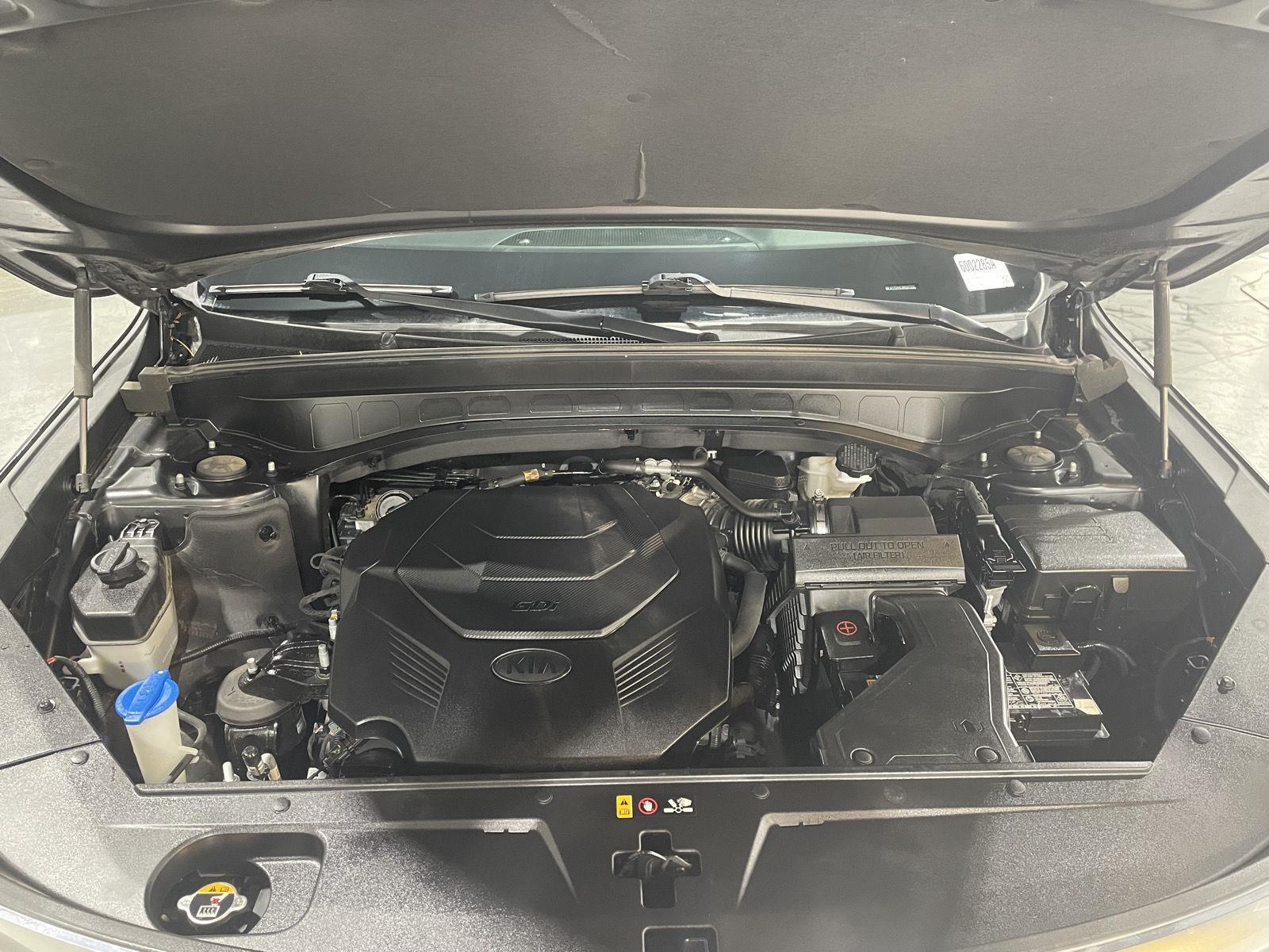 Vehicle photo 43