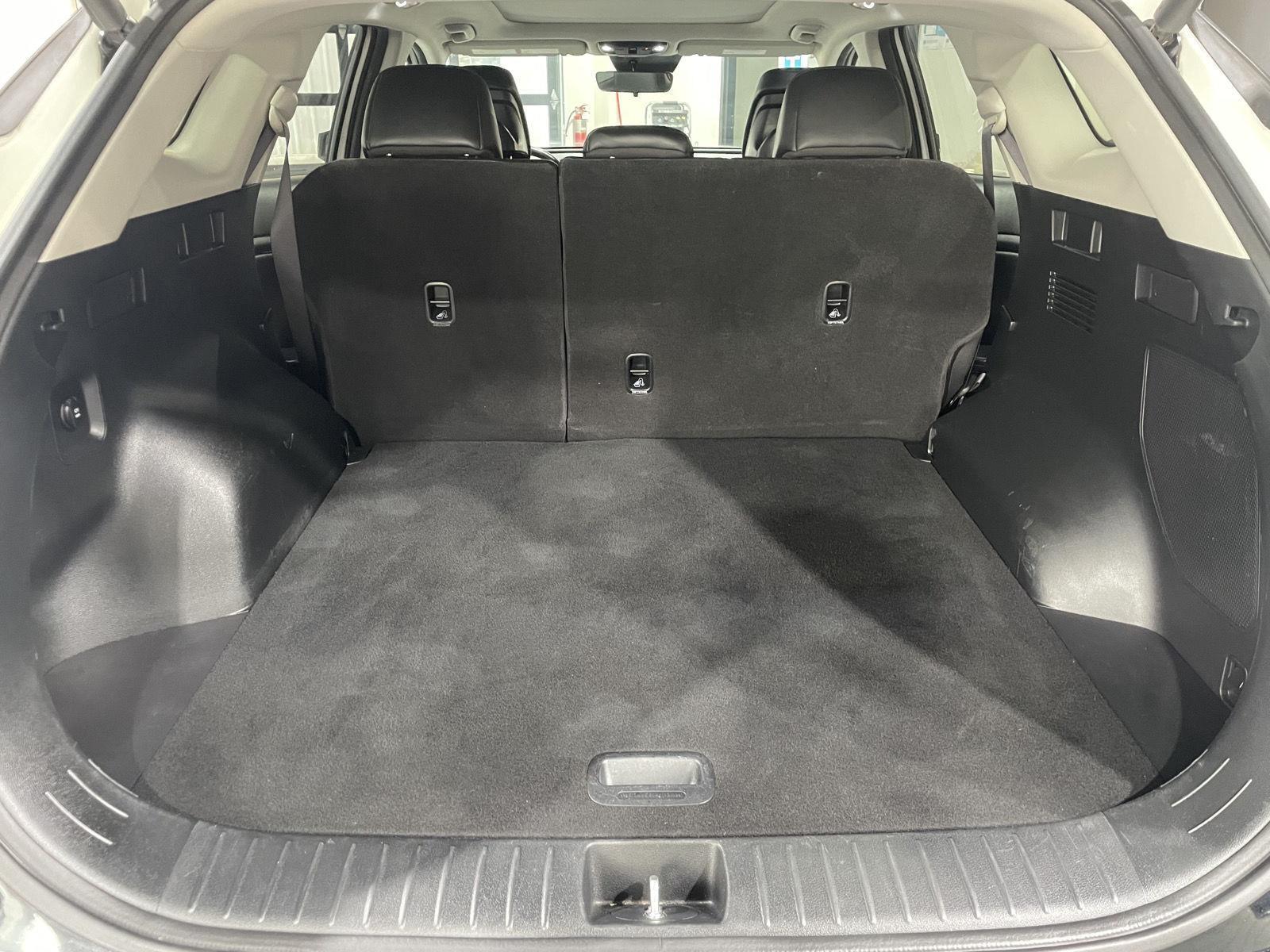 Vehicle photo 40