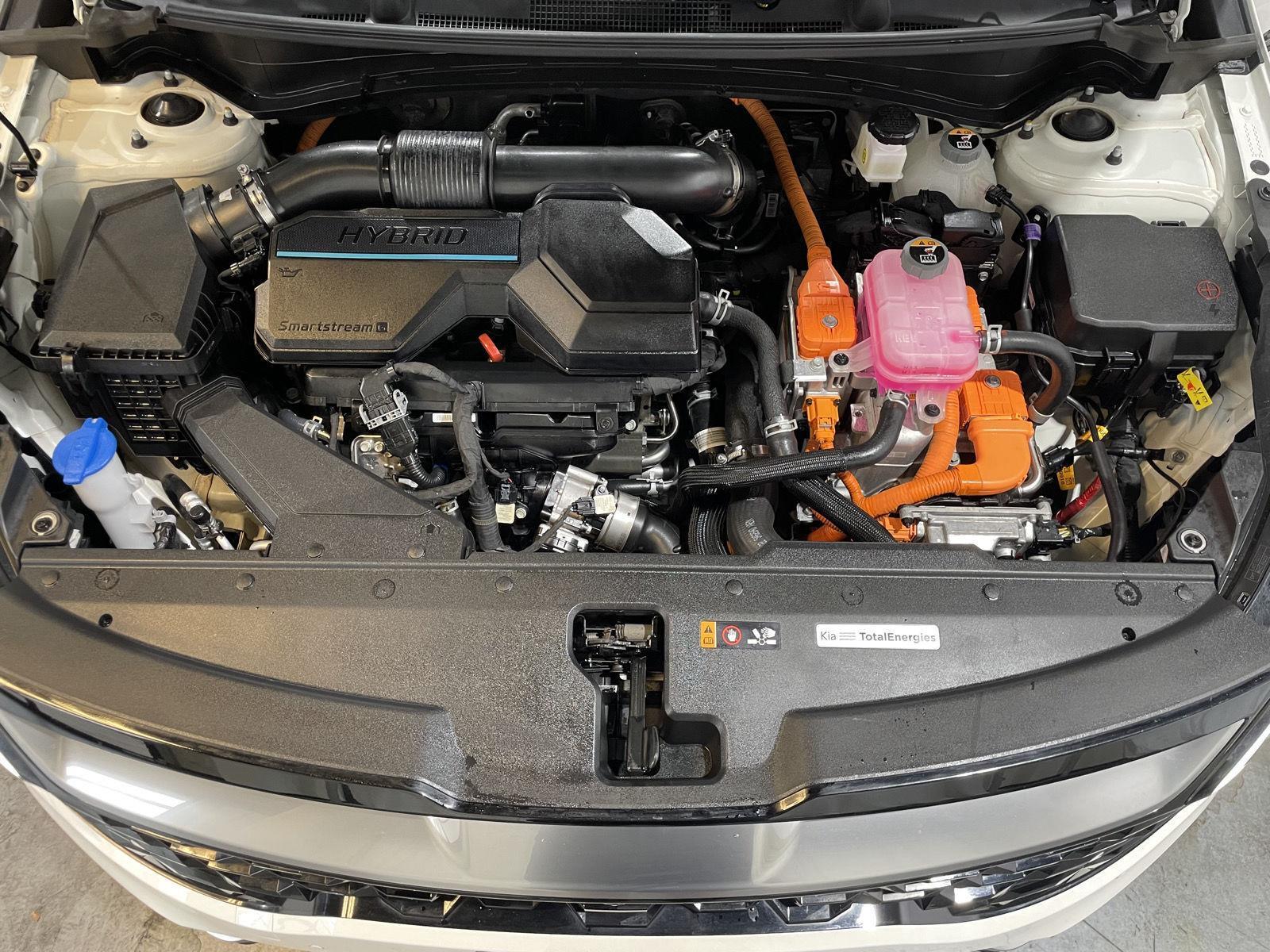 Vehicle photo 42