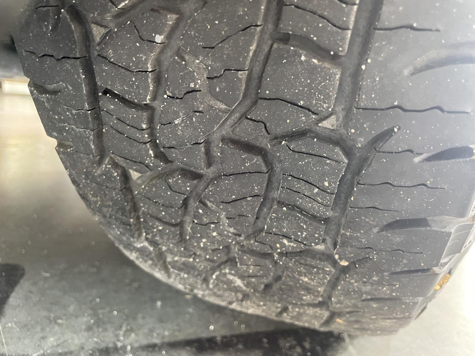 Vehicle photo 11