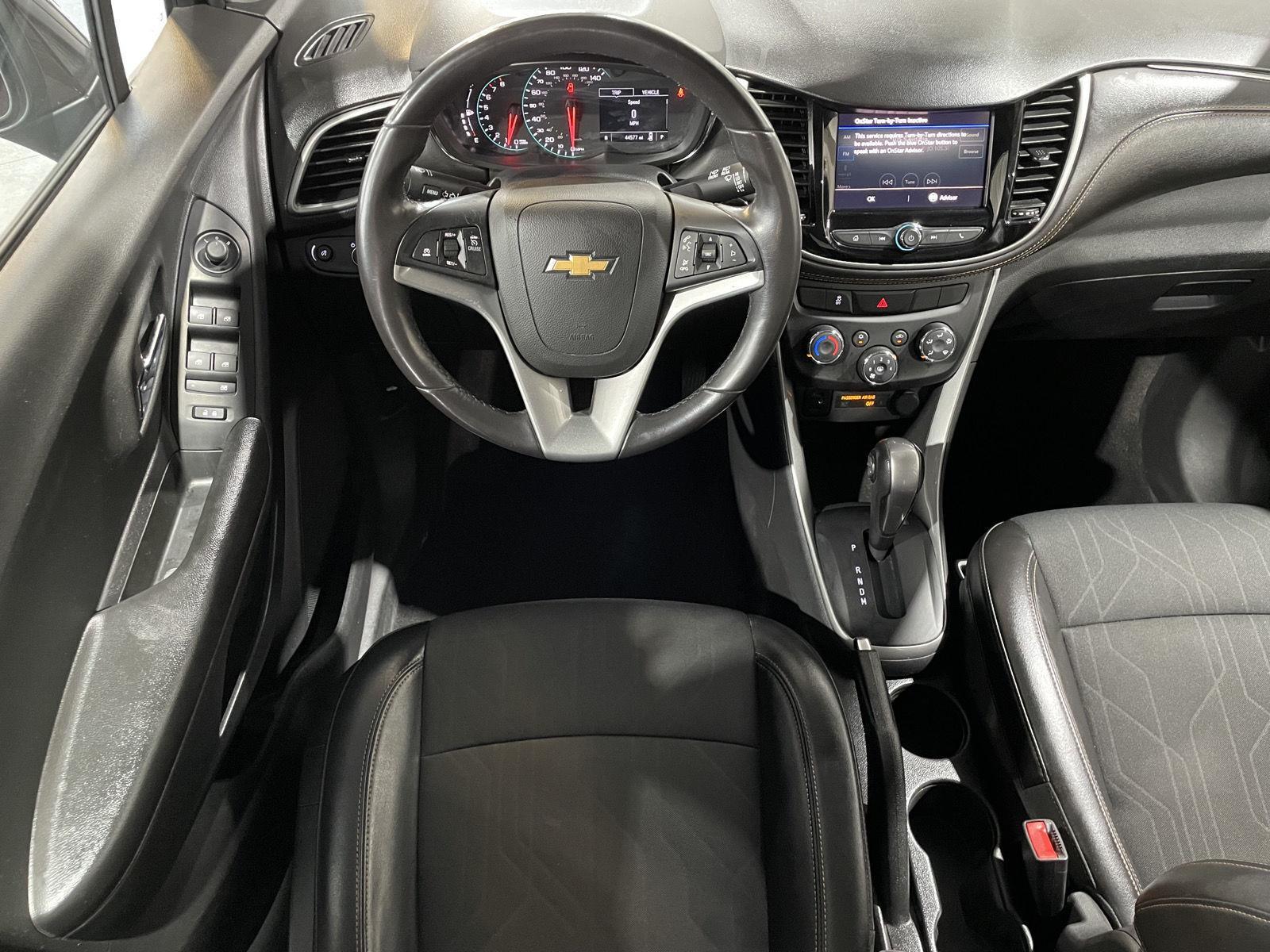 Vehicle photo 18