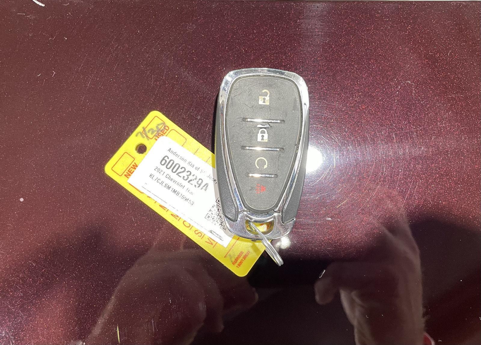 Vehicle photo 43