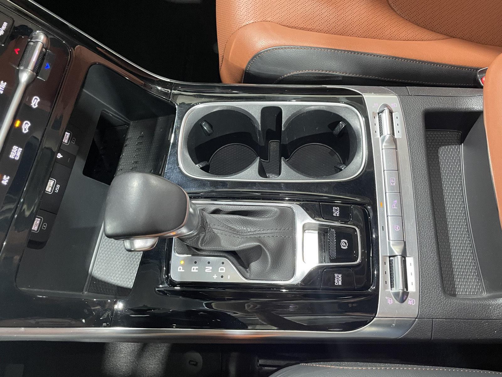 Vehicle photo 40