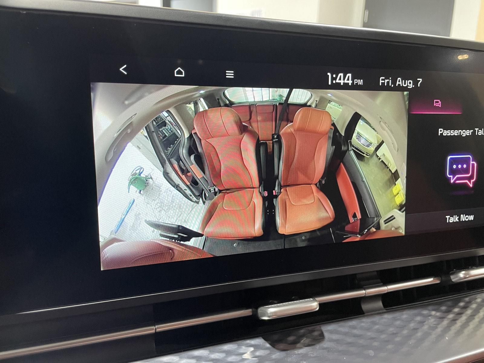 Vehicle photo 46