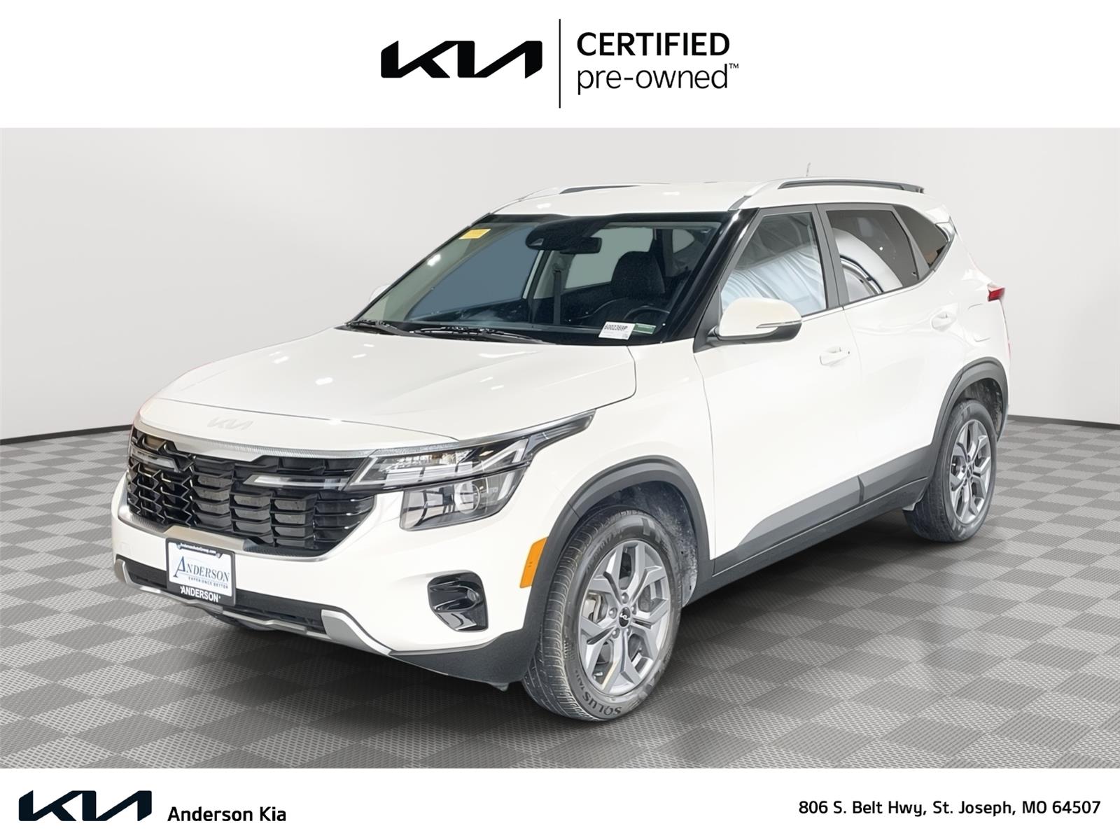 Vehicle photo 1