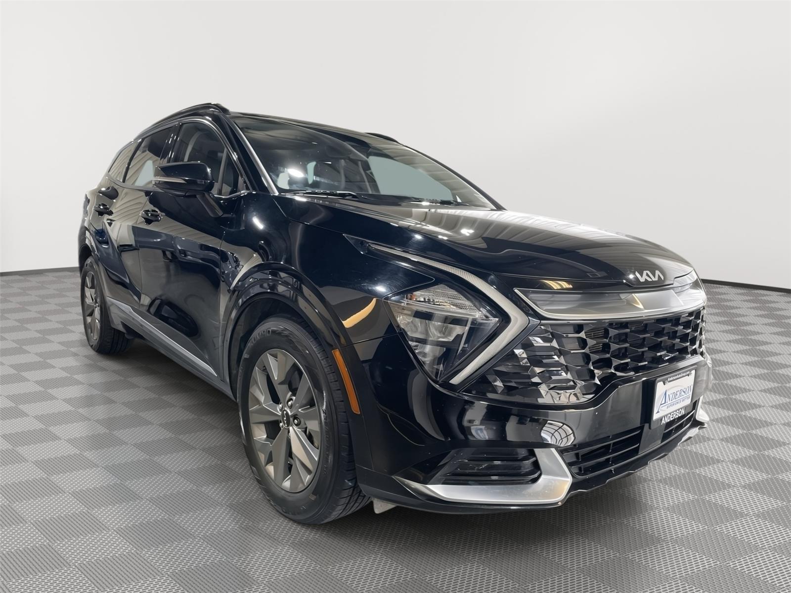 Vehicle photo 5