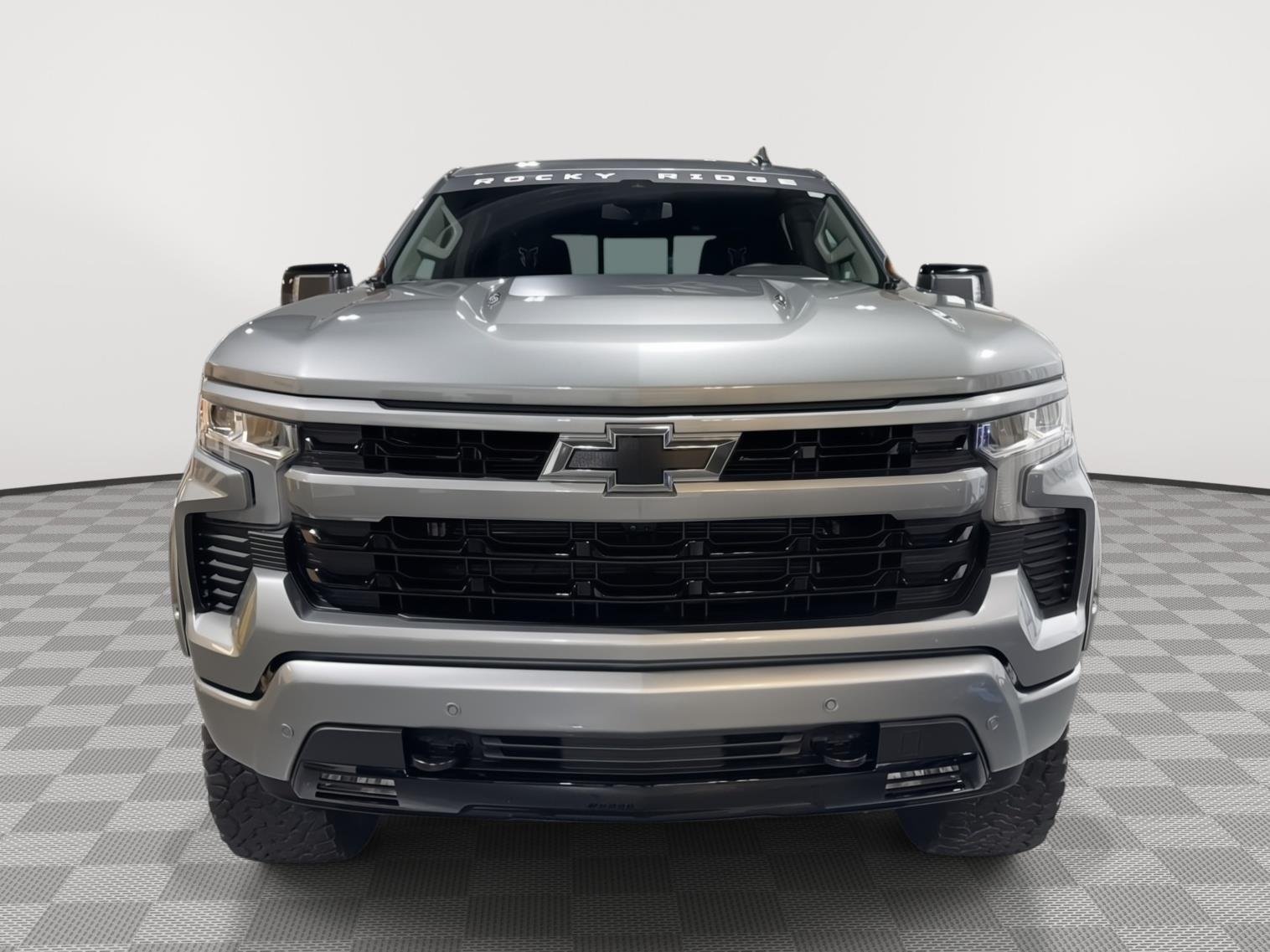 Vehicle photo 5
