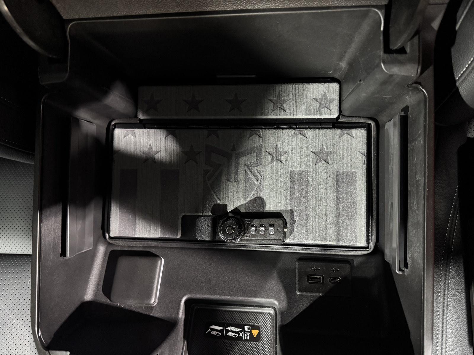 Vehicle photo 43