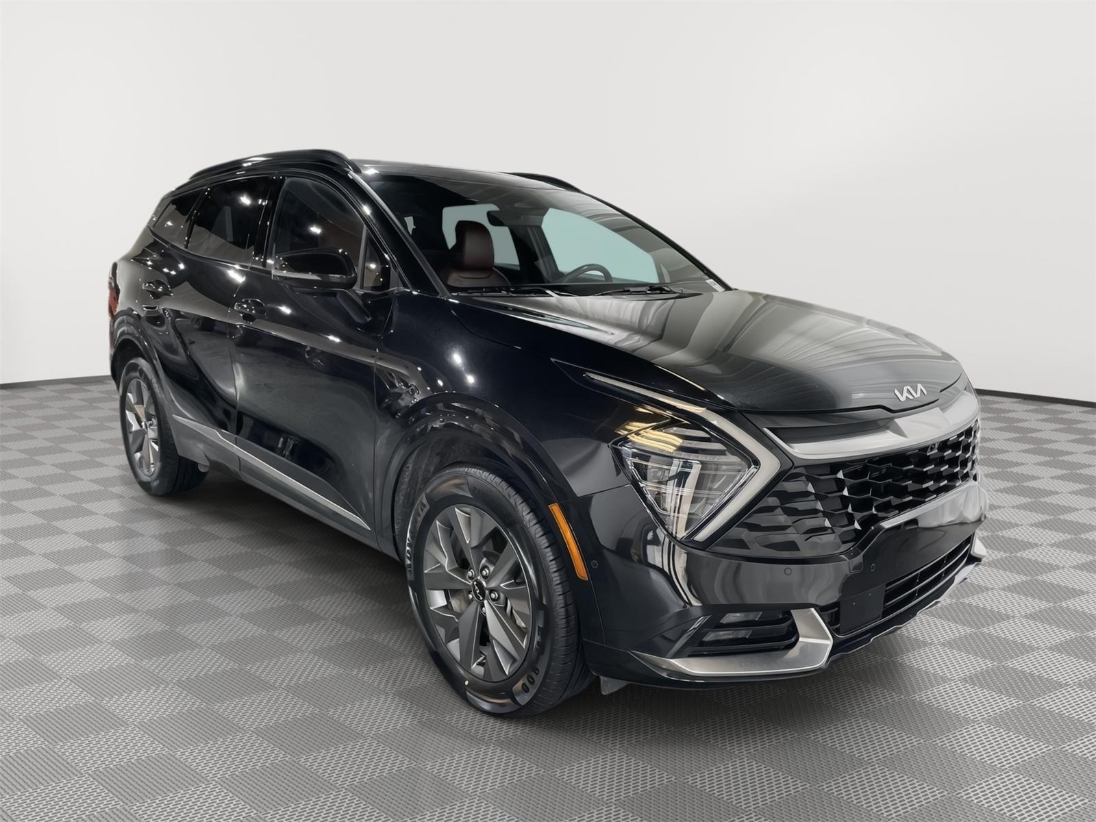 Vehicle photo 5