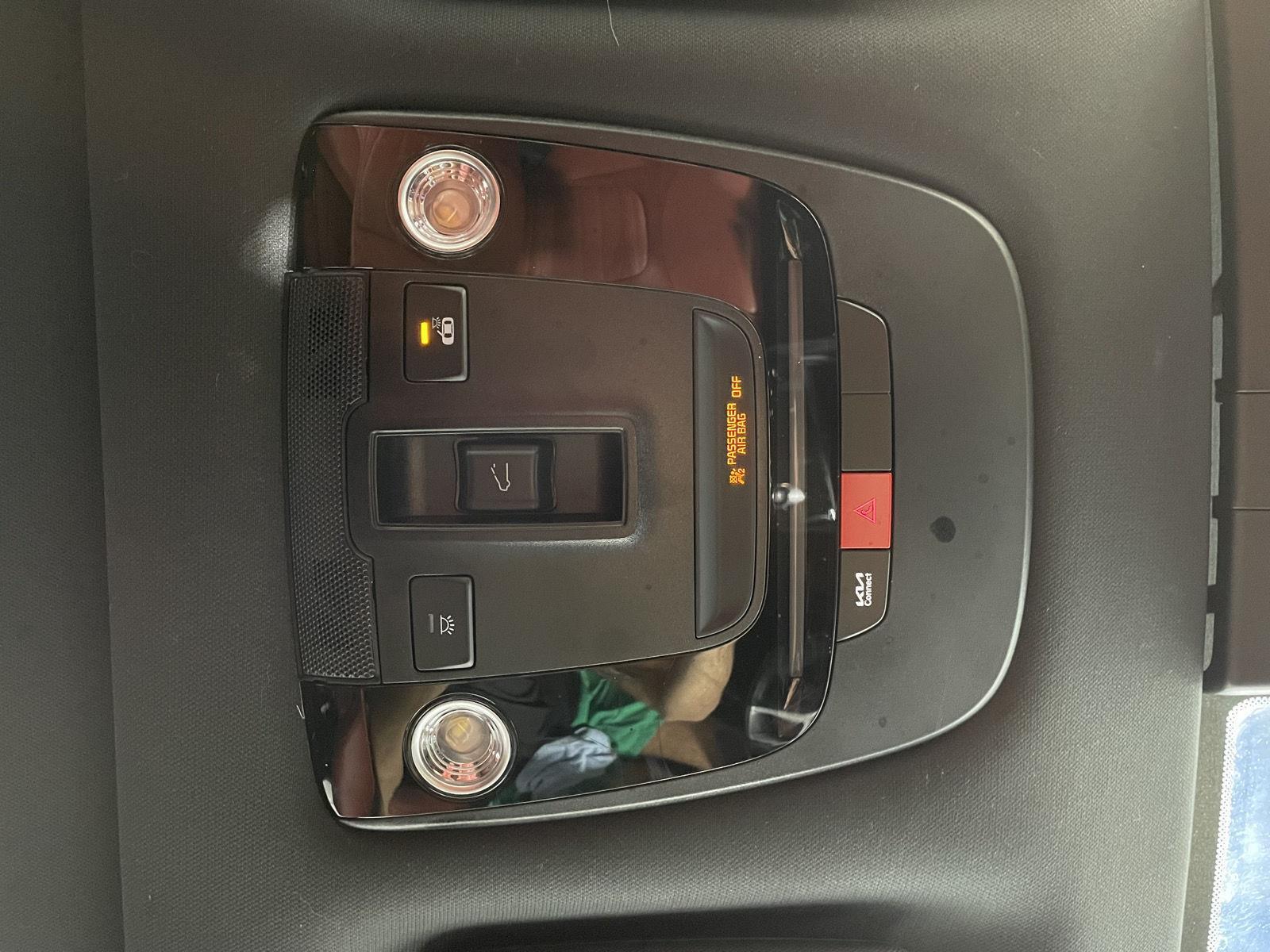 Vehicle photo 36