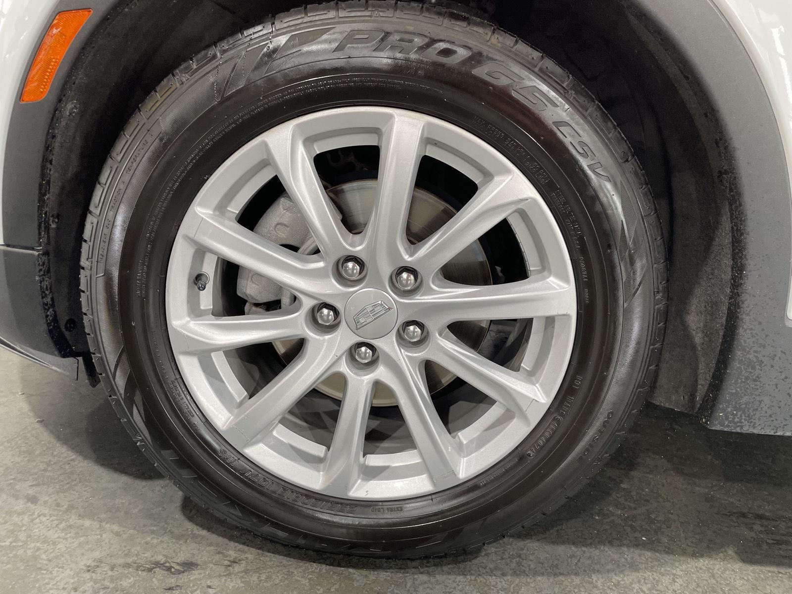 Vehicle photo 10