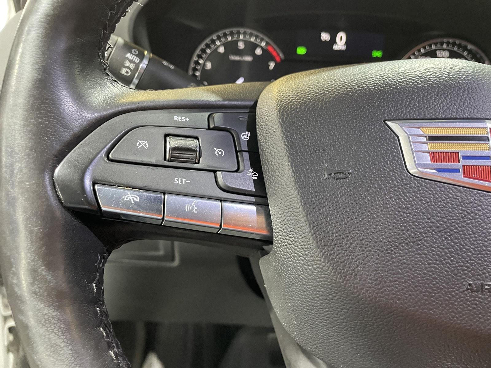 Vehicle photo 14