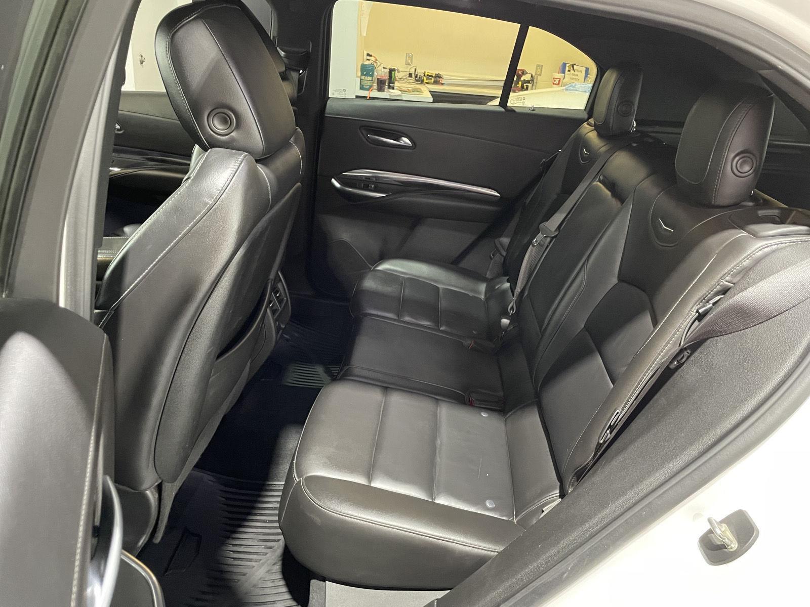 Vehicle photo 30