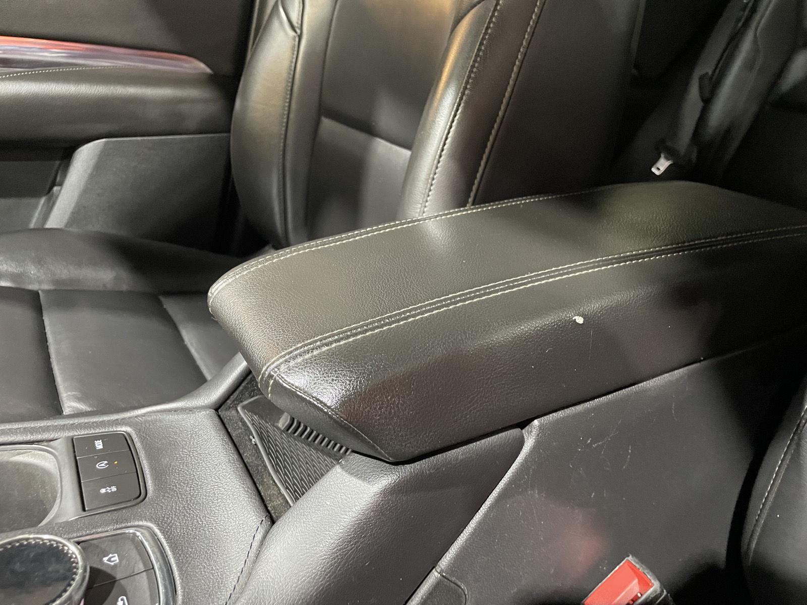 Vehicle photo 36