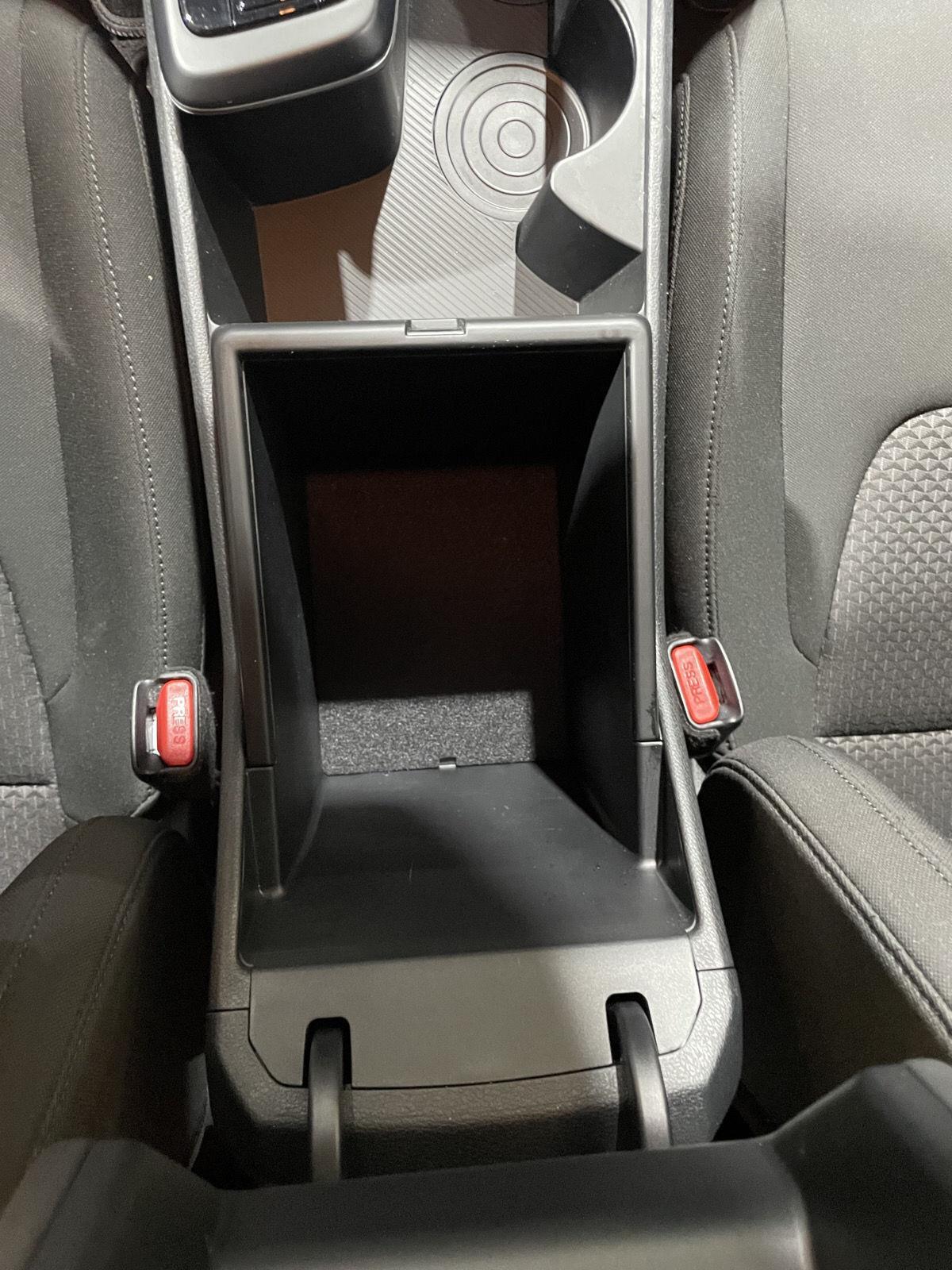 Vehicle photo 35