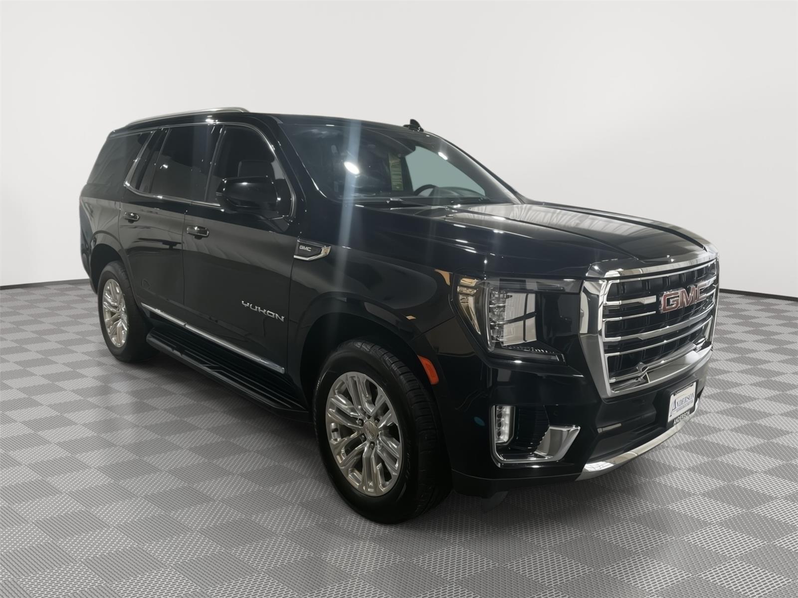 Vehicle photo 5