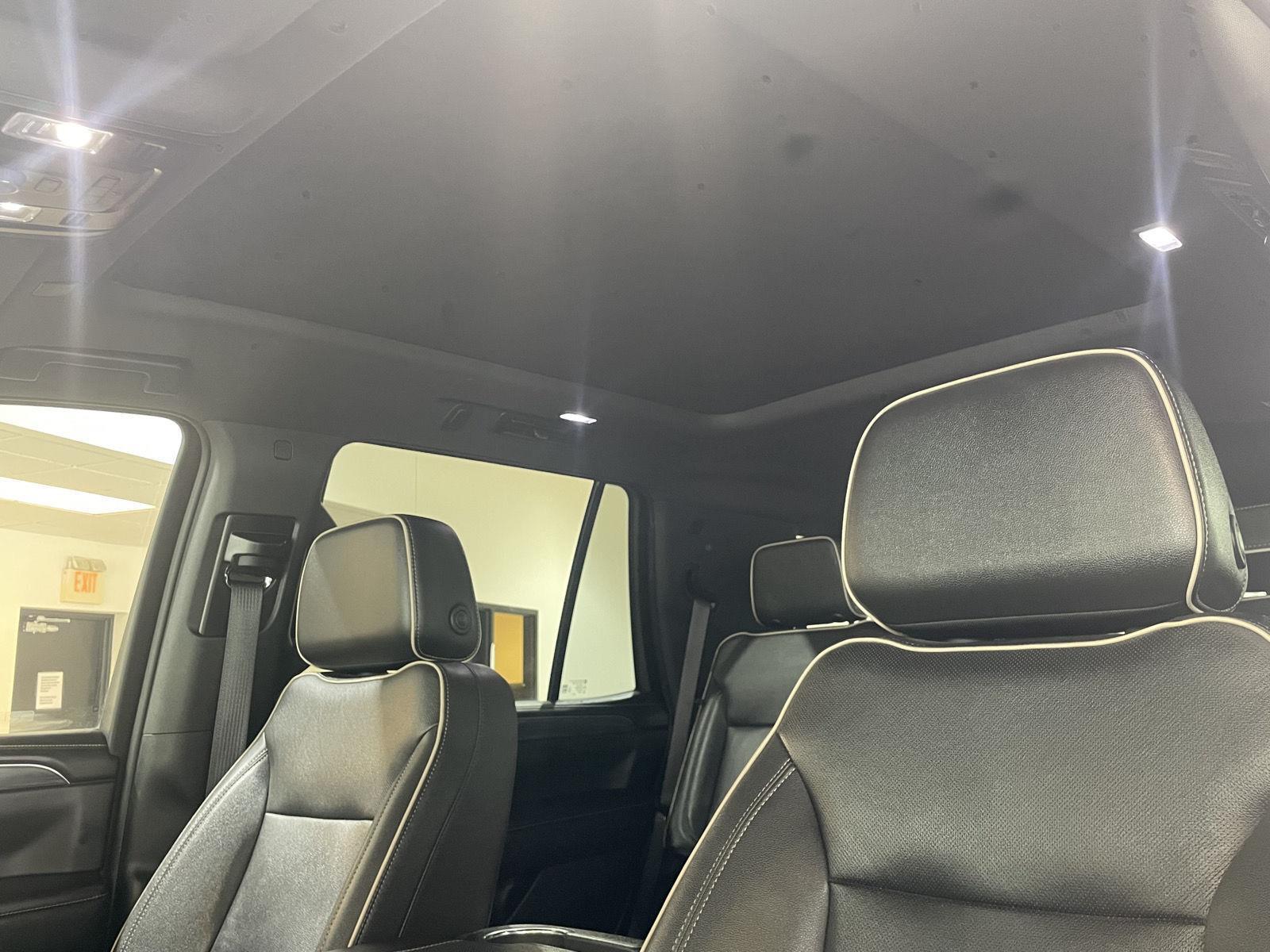 Vehicle photo 37