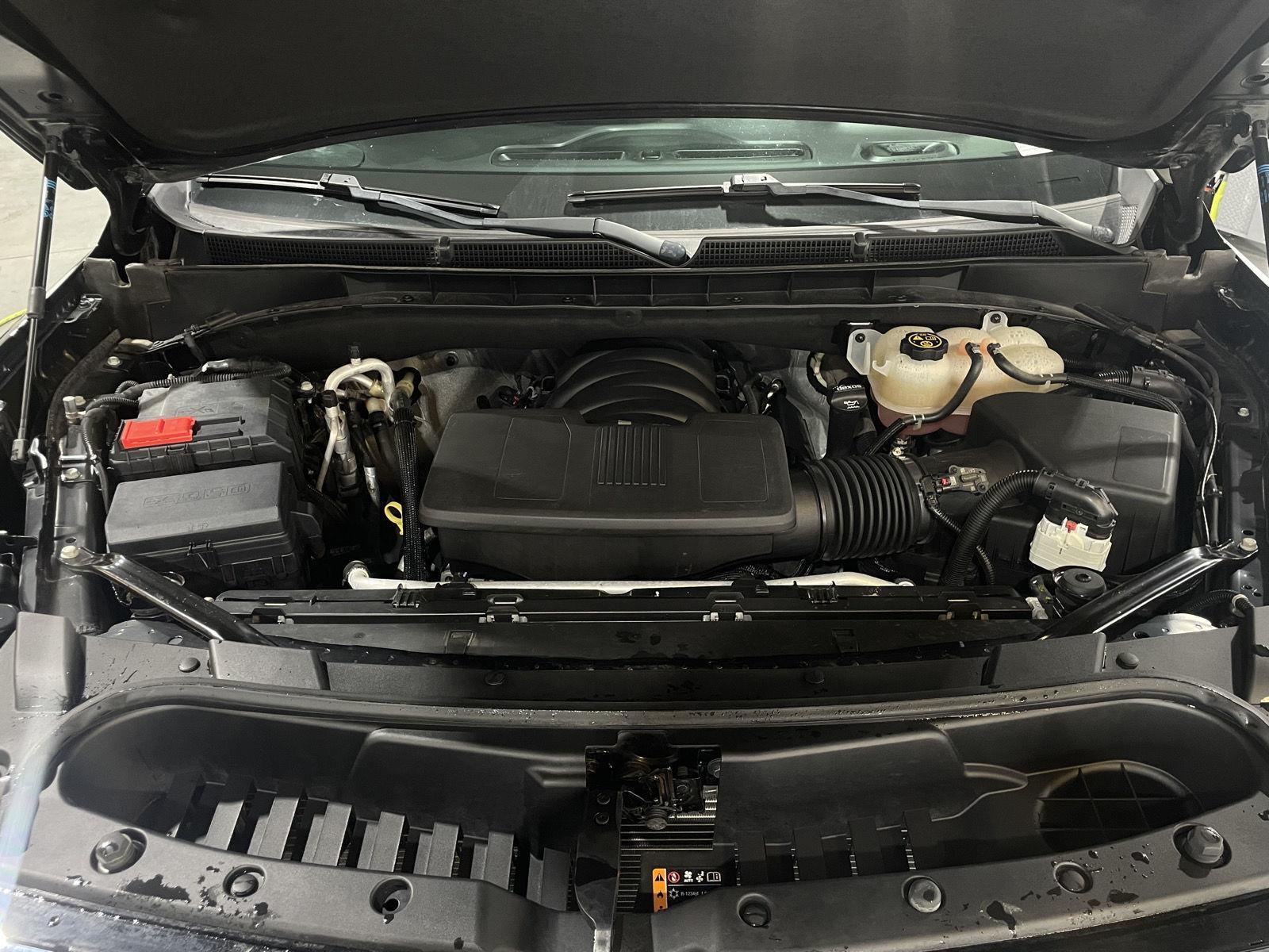 Vehicle photo 40