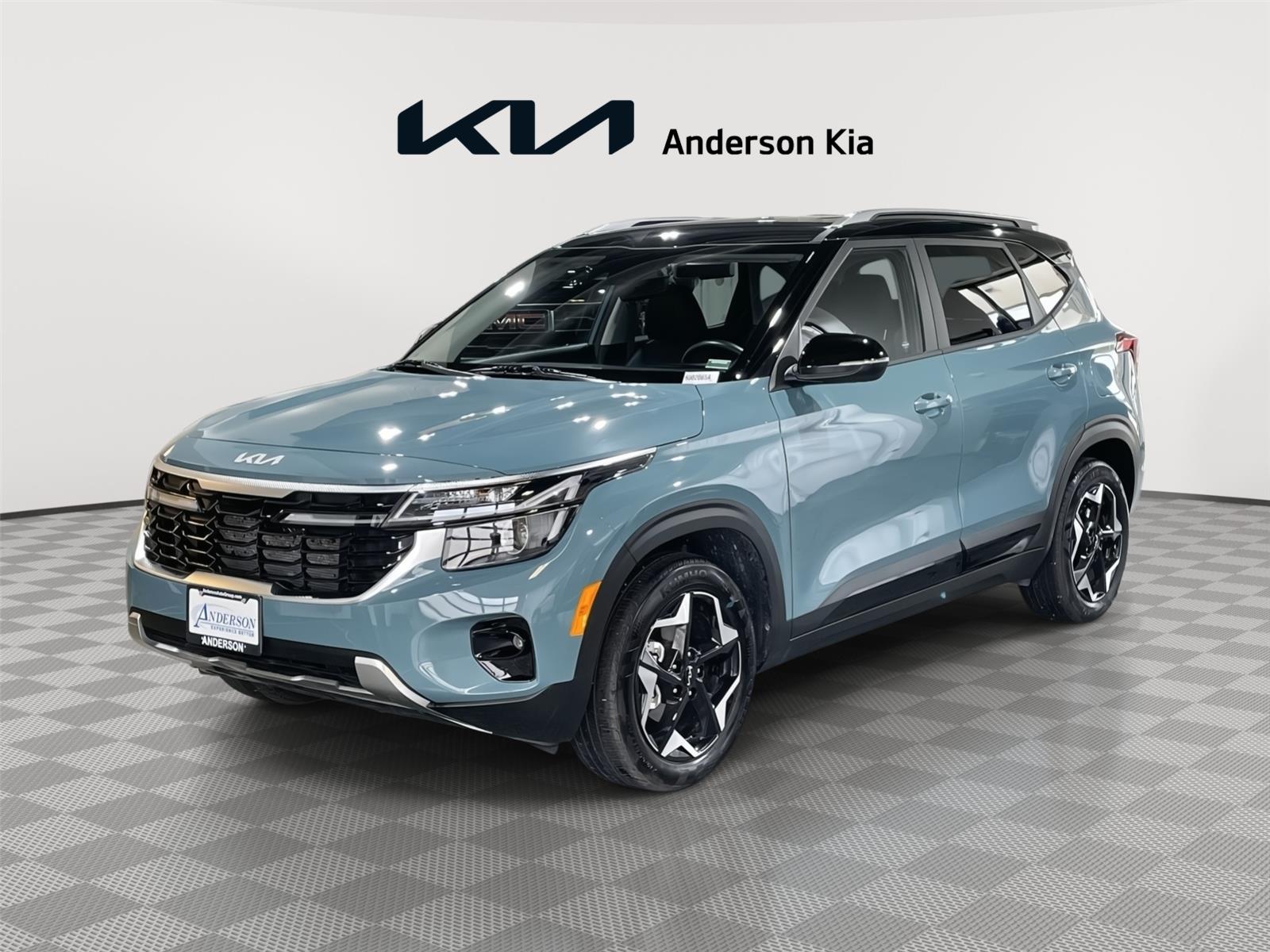 Vehicle photo 1
