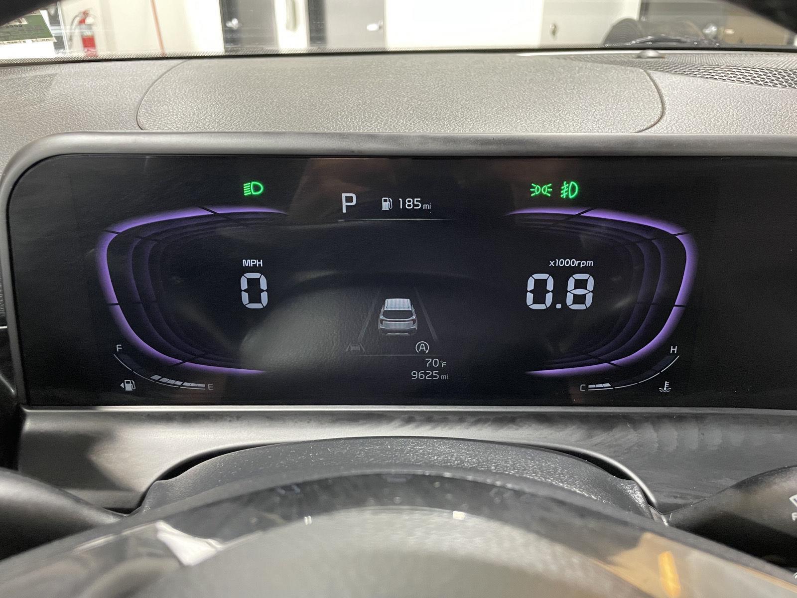 Vehicle photo 3