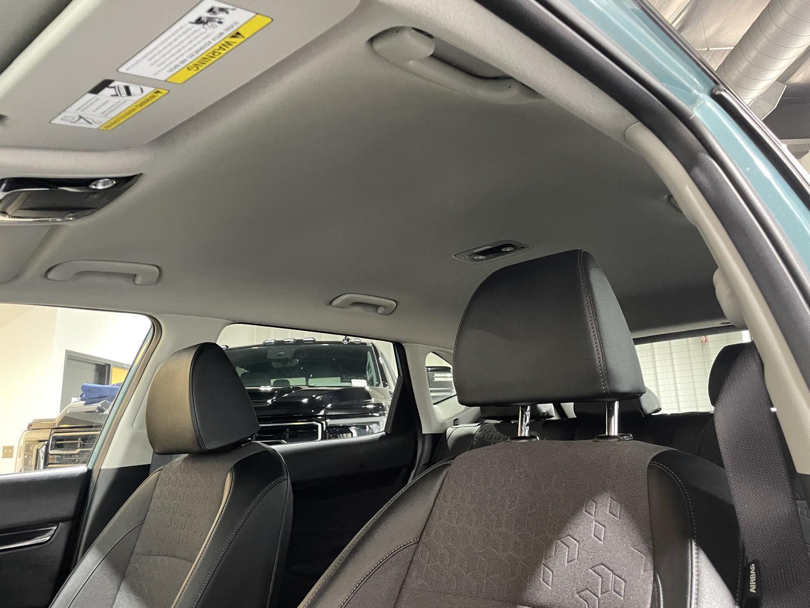 Vehicle photo 33