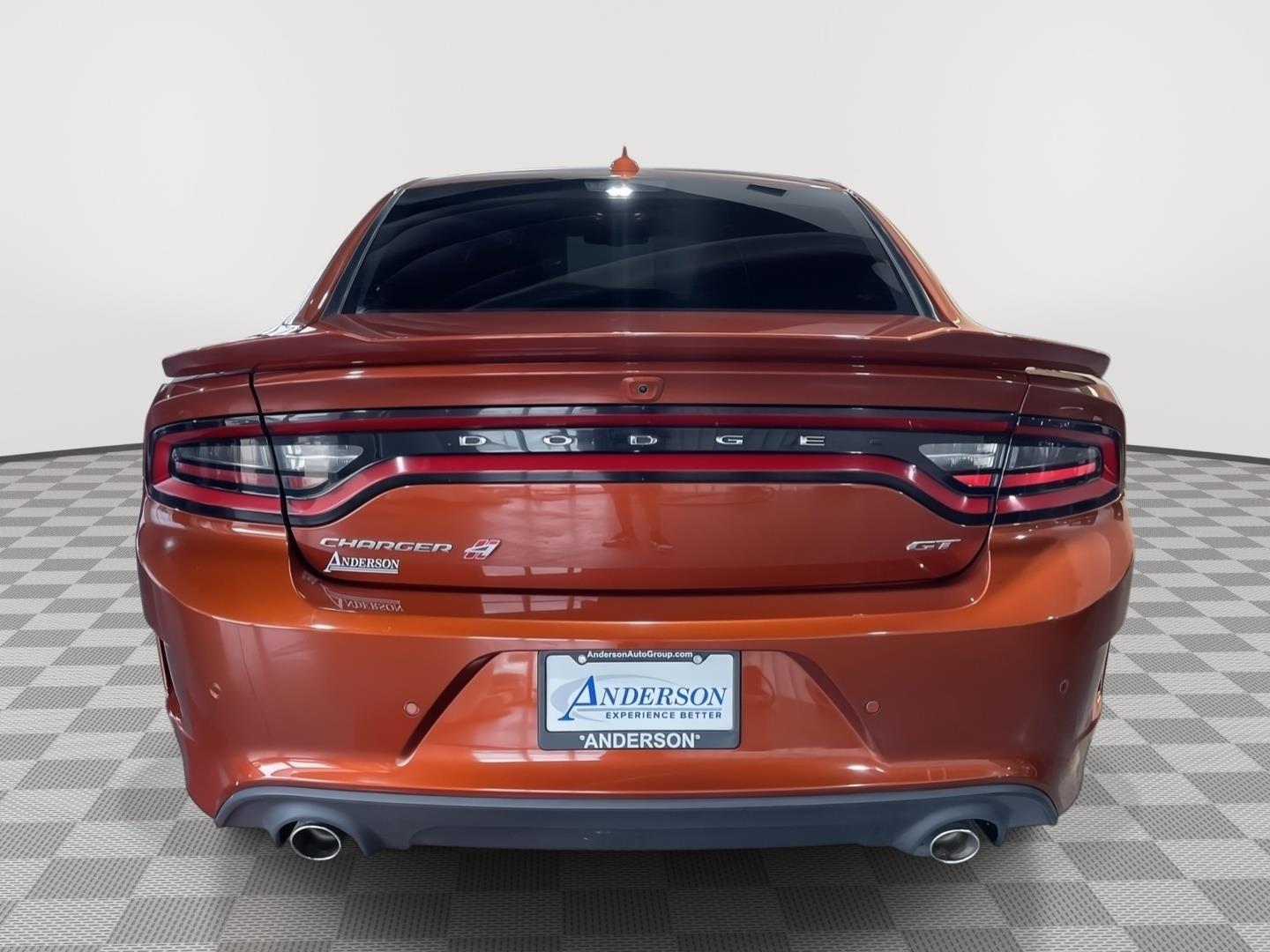Vehicle photo 8
