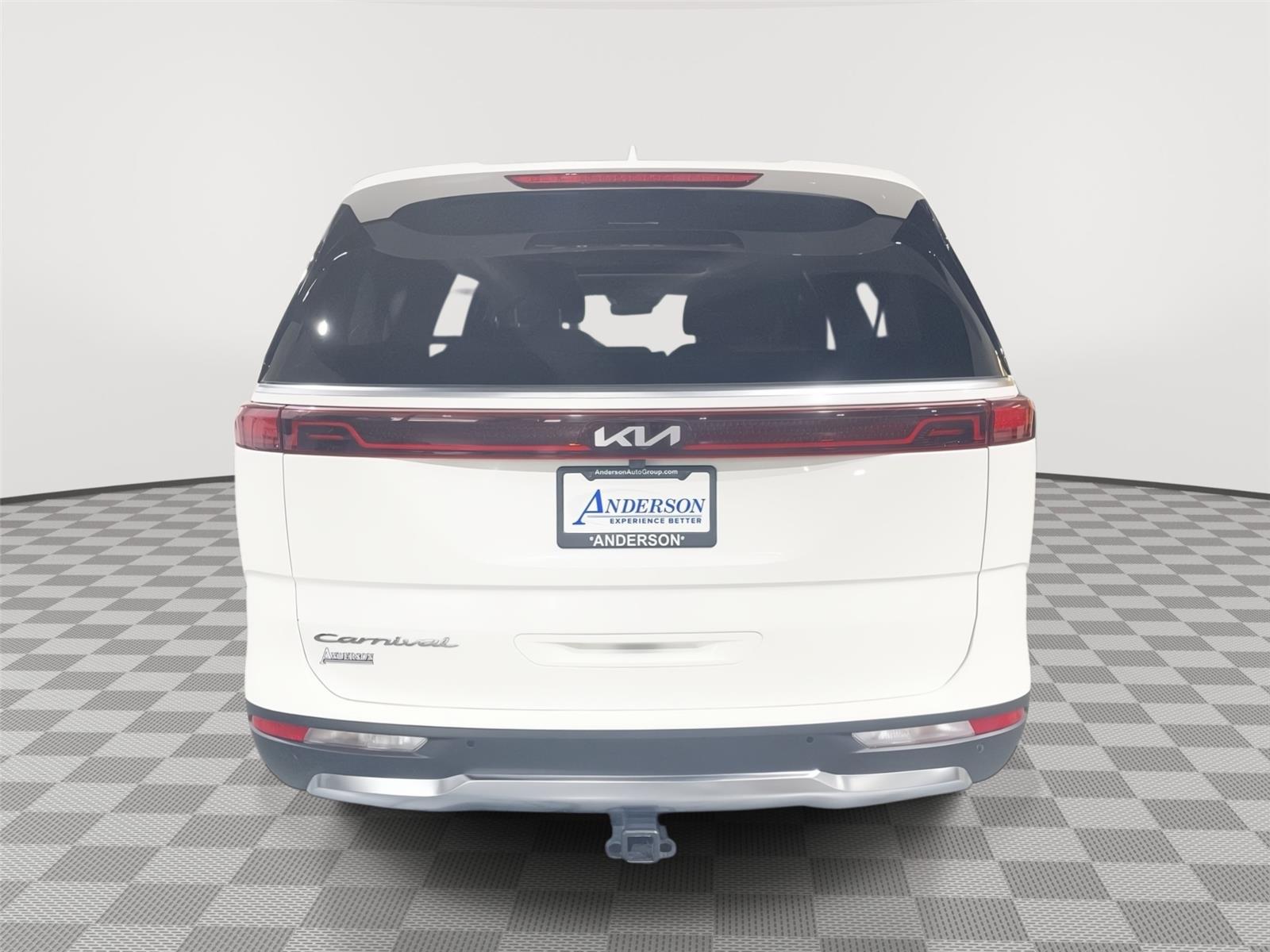 Vehicle photo 8