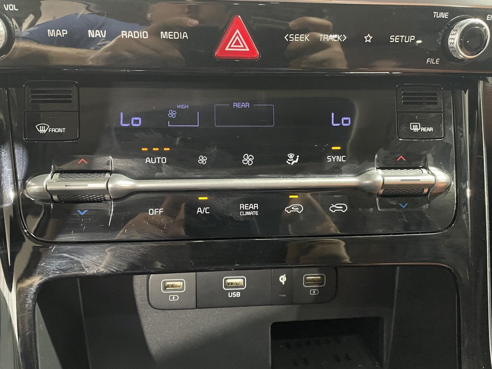Vehicle photo 35