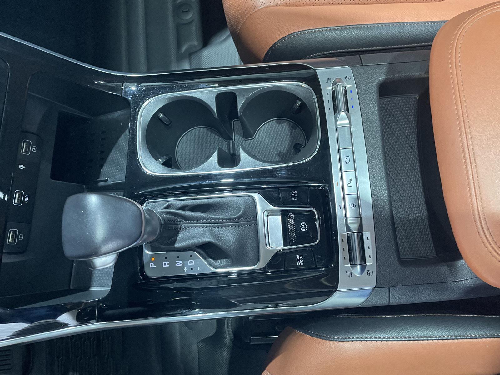 Vehicle photo 36