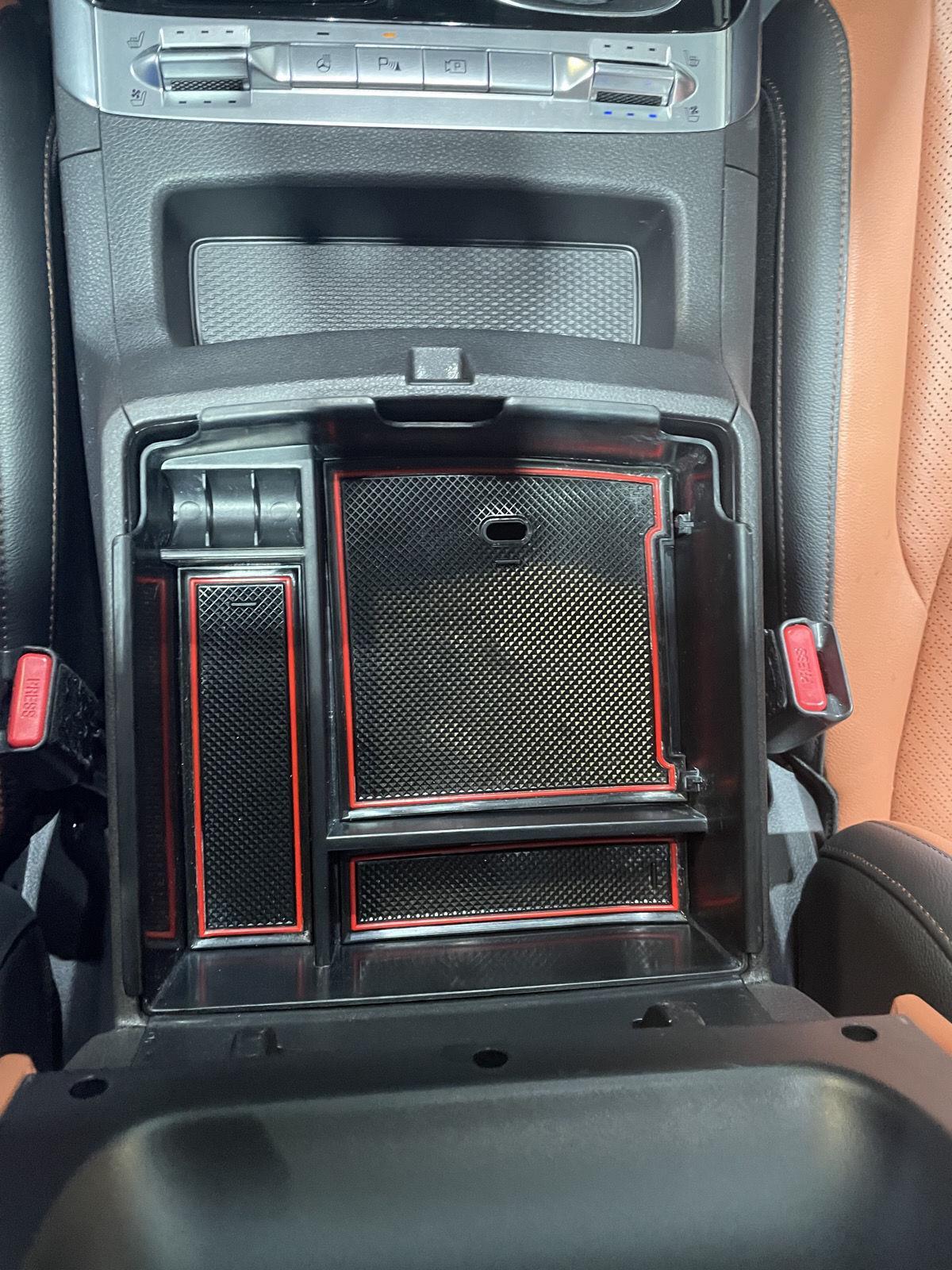 Vehicle photo 37