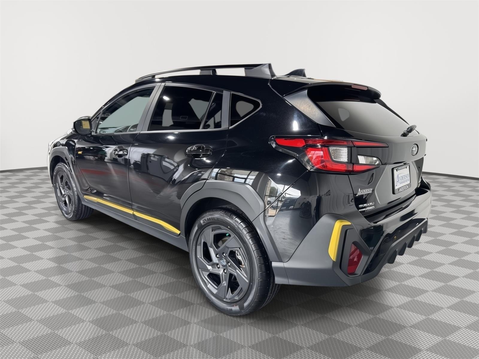 Vehicle photo 10