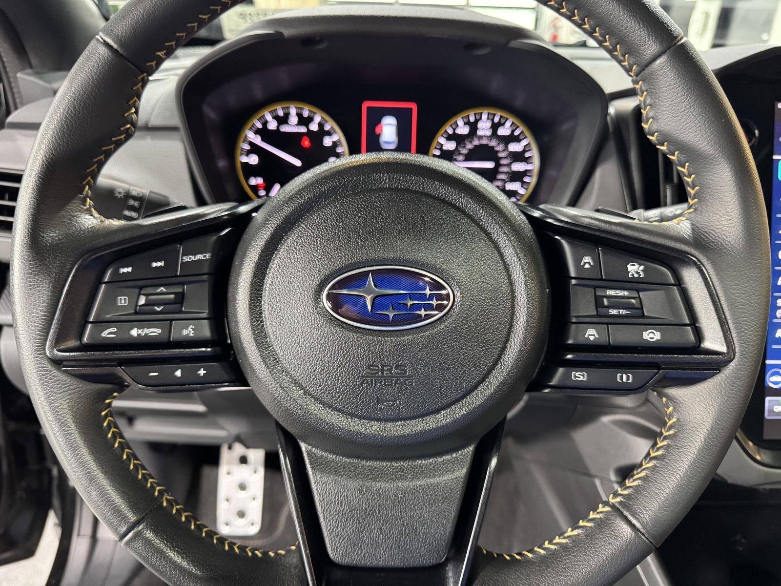 Vehicle photo 15