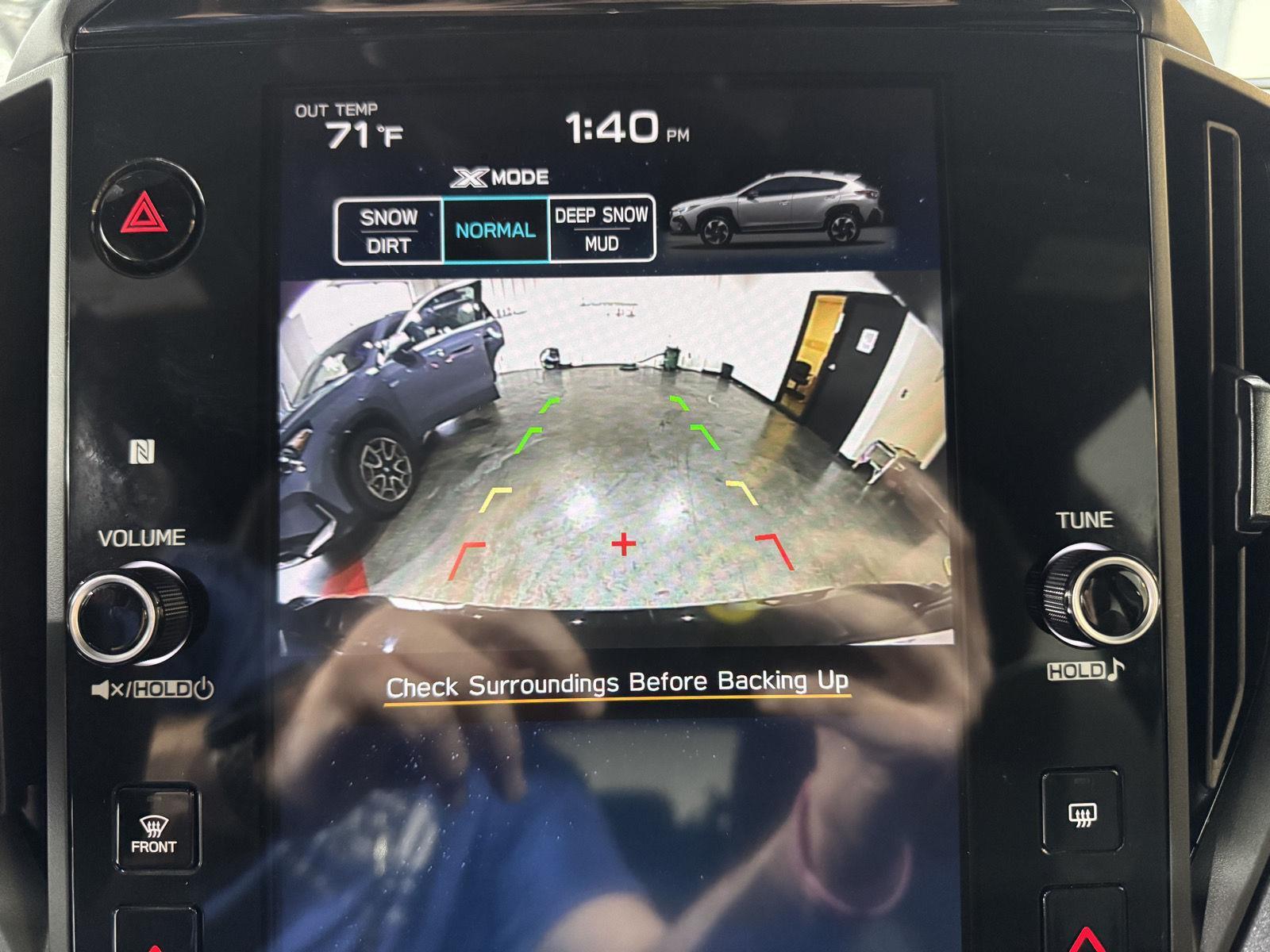 Vehicle photo 34