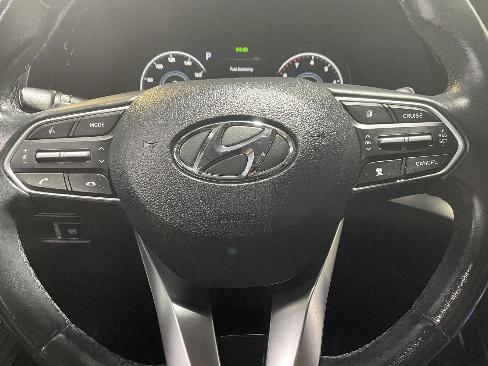 Vehicle photo 26