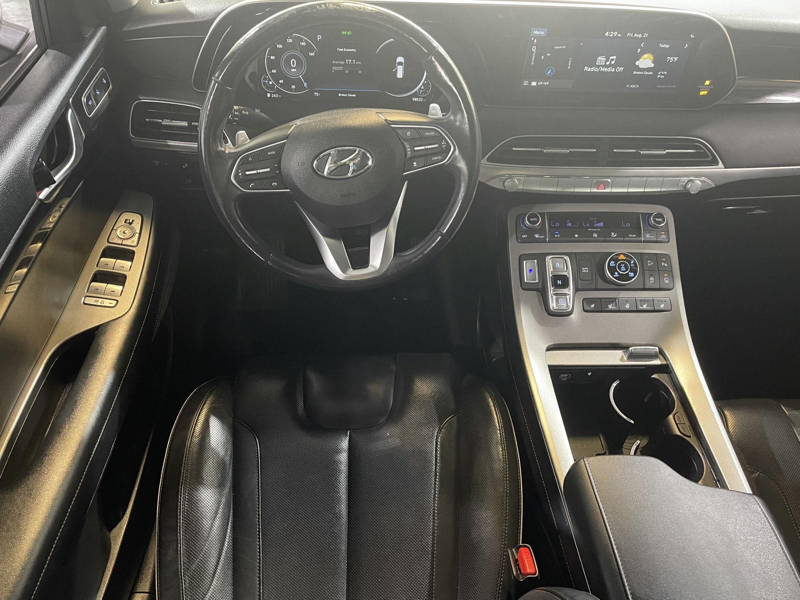 Vehicle photo 37