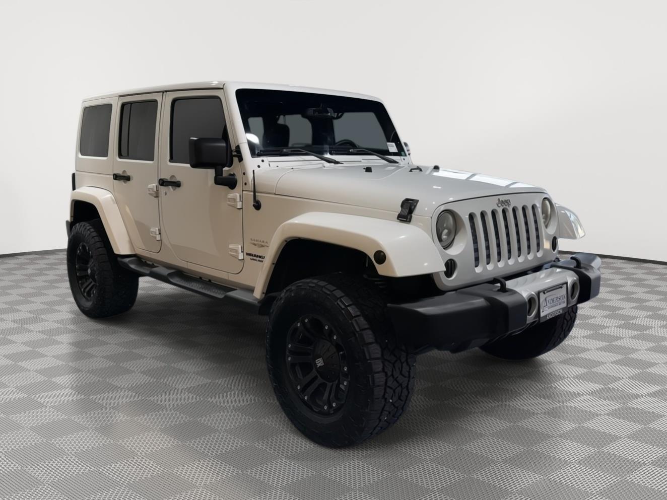 Vehicle photo 5