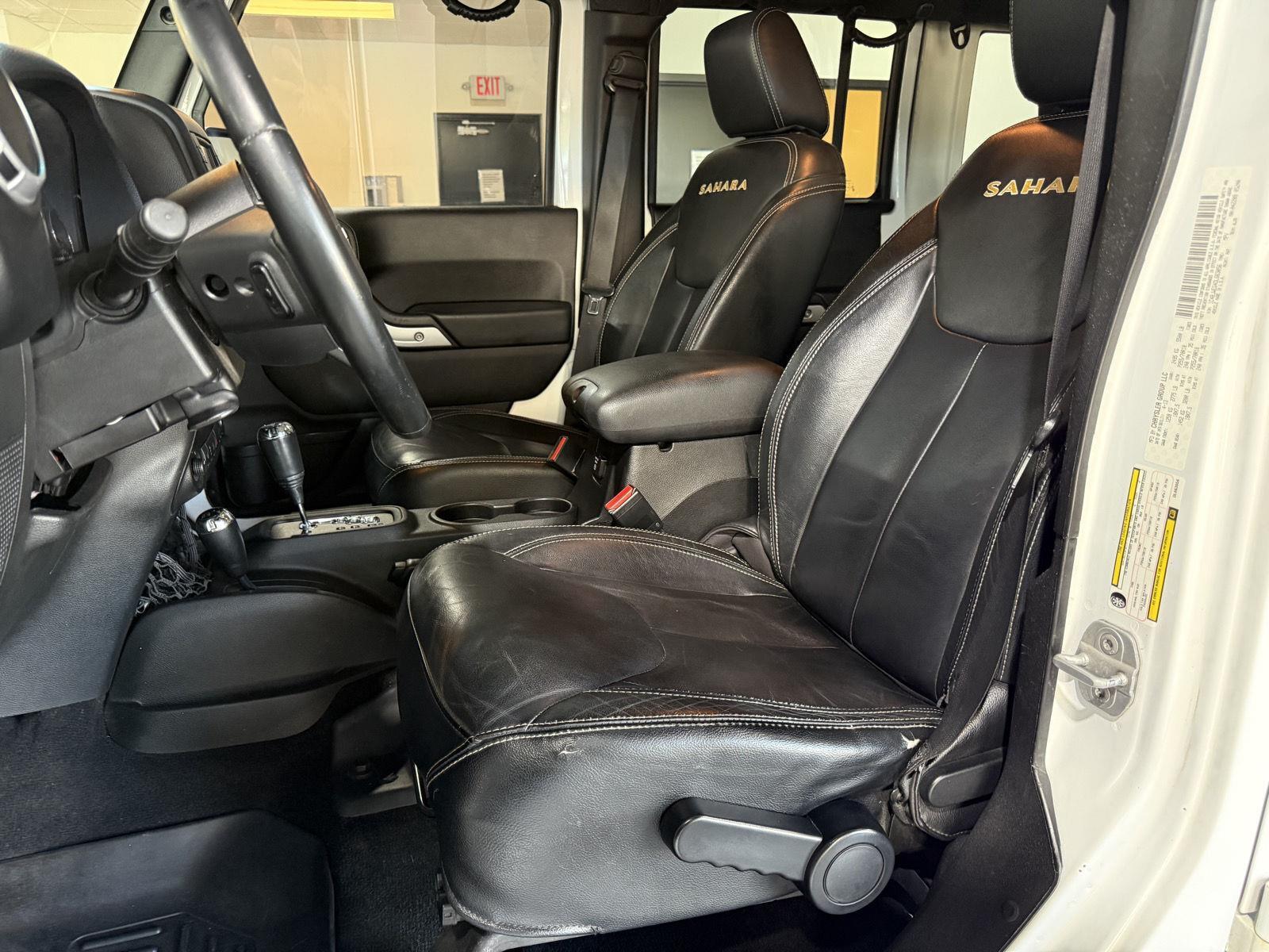 Vehicle photo 17