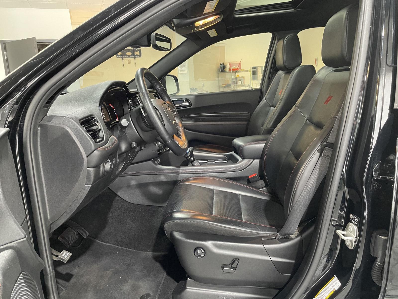 Vehicle photo 19