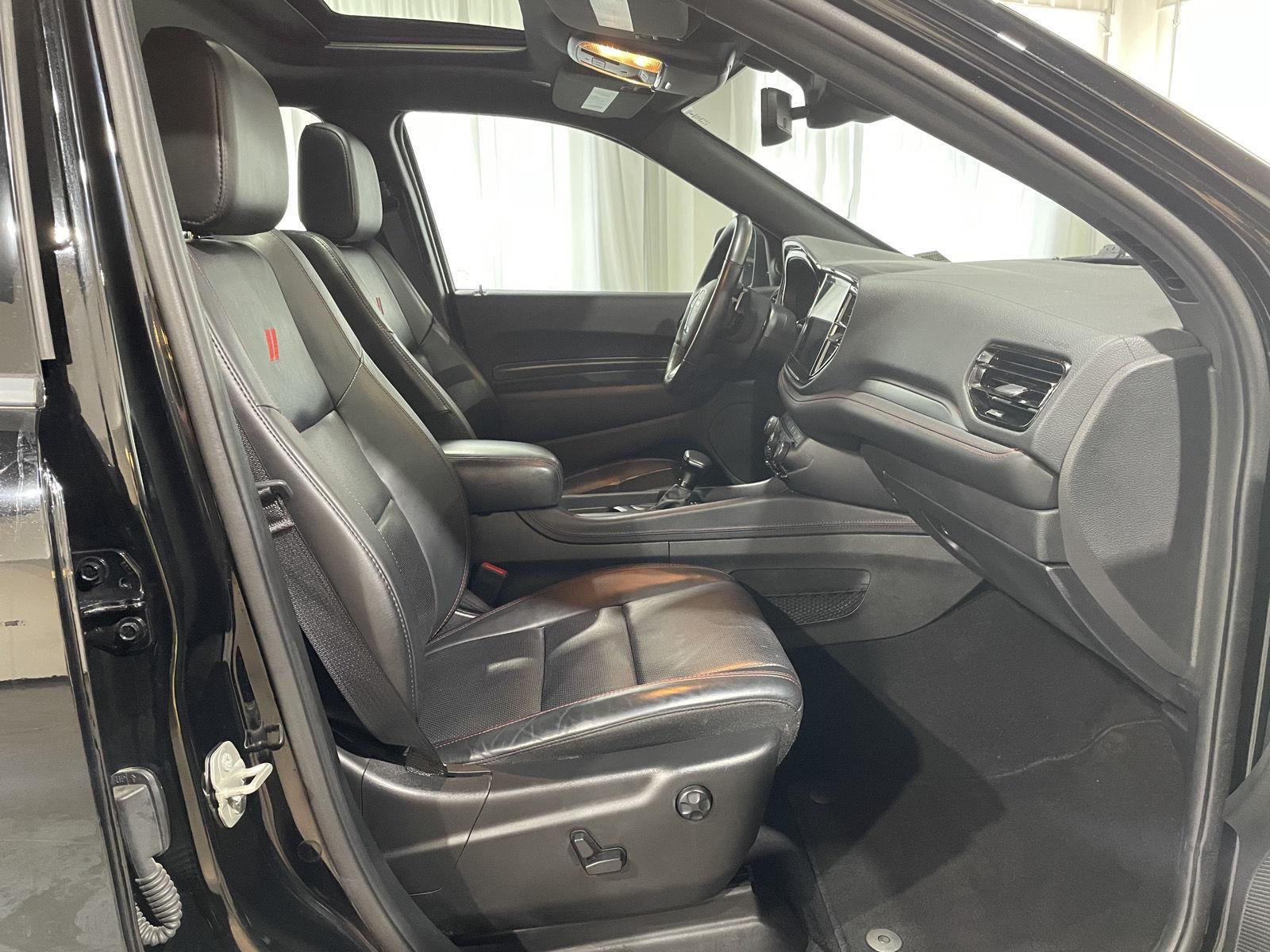 Vehicle photo 25