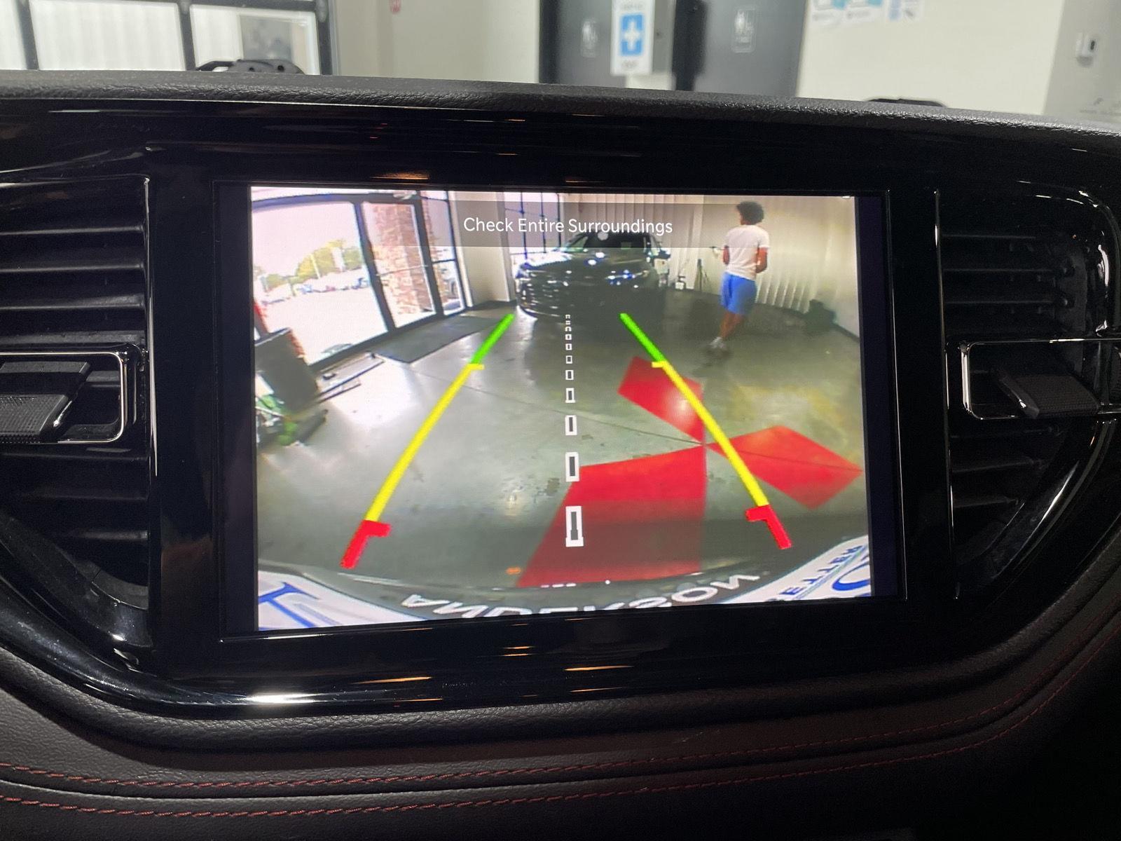 Vehicle photo 36