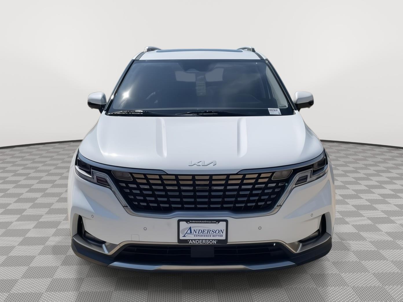 Vehicle photo 9