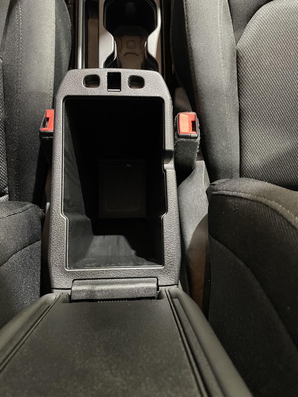Vehicle photo 35